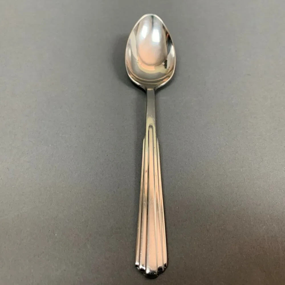 Kirk‎ Stieff Parallel 1986 Stainless Steel Spoon Ribbed 6 1/4